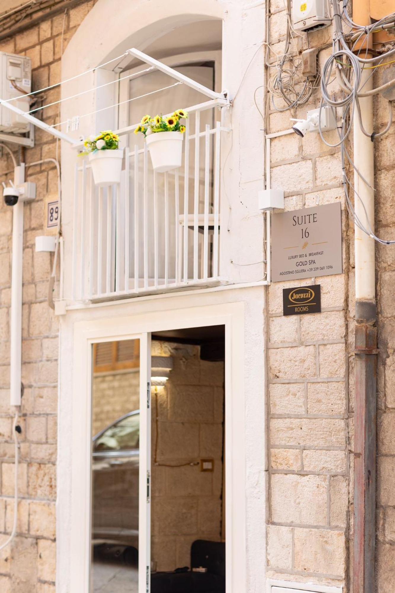 Suite16 & Spa Барлетта Экстерьер фото