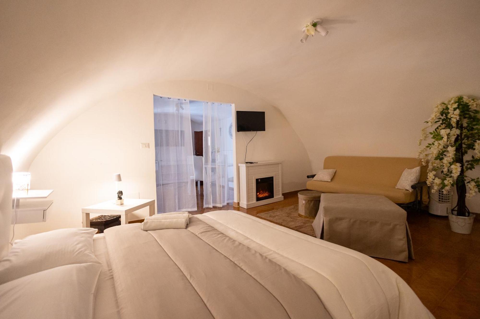 Suite16 & Spa Барлетта Экстерьер фото